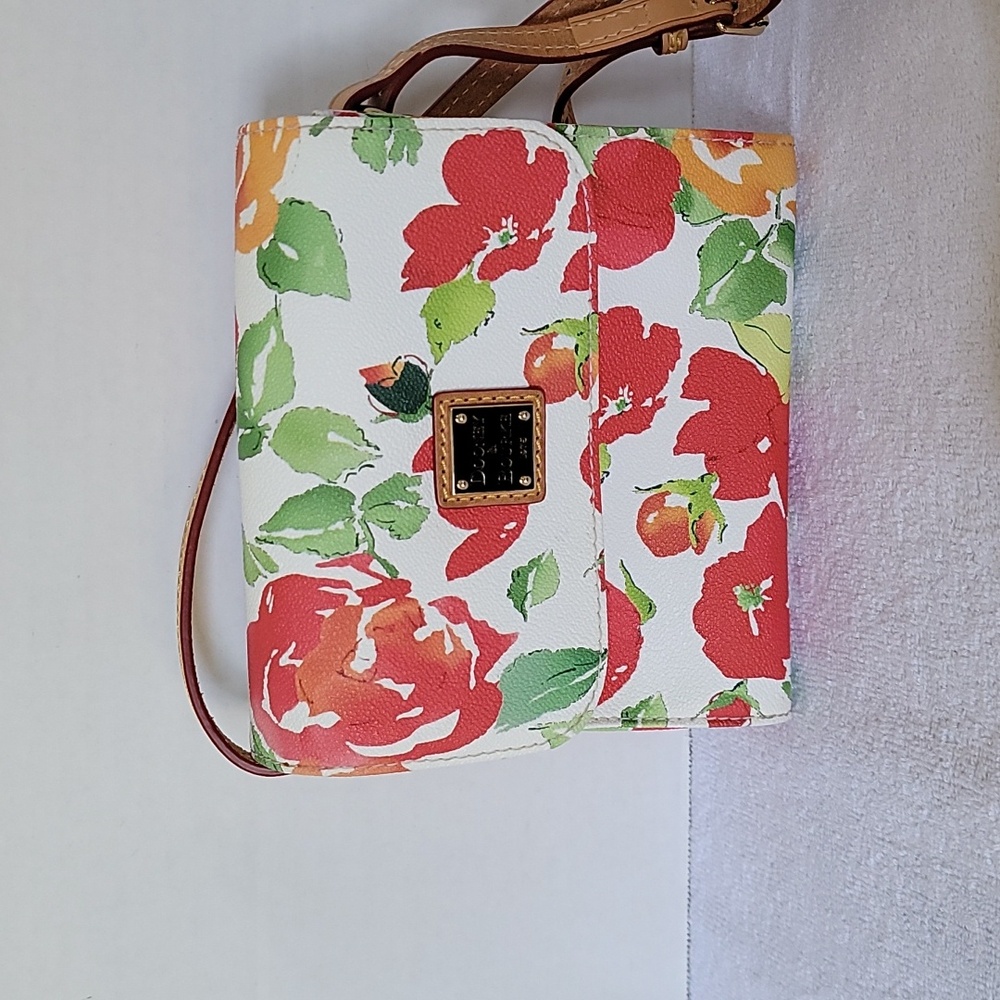 Dooney & Bourke floral crossbody handbag